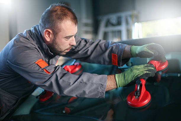 Windshield Replacement Chandler, AZ - Superior Auto Glass Repair and Replacement Services By Tempe Mobile Car Glass